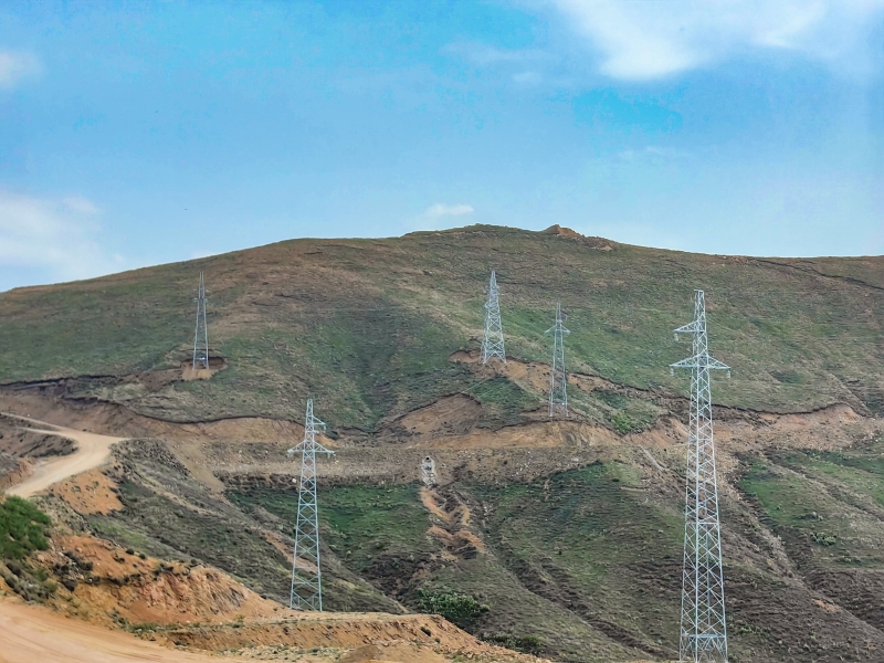 全线贯通1.jpg 全线贯通1.jpg